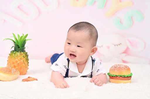 漳州宝宝为什么喜欢趴着睡